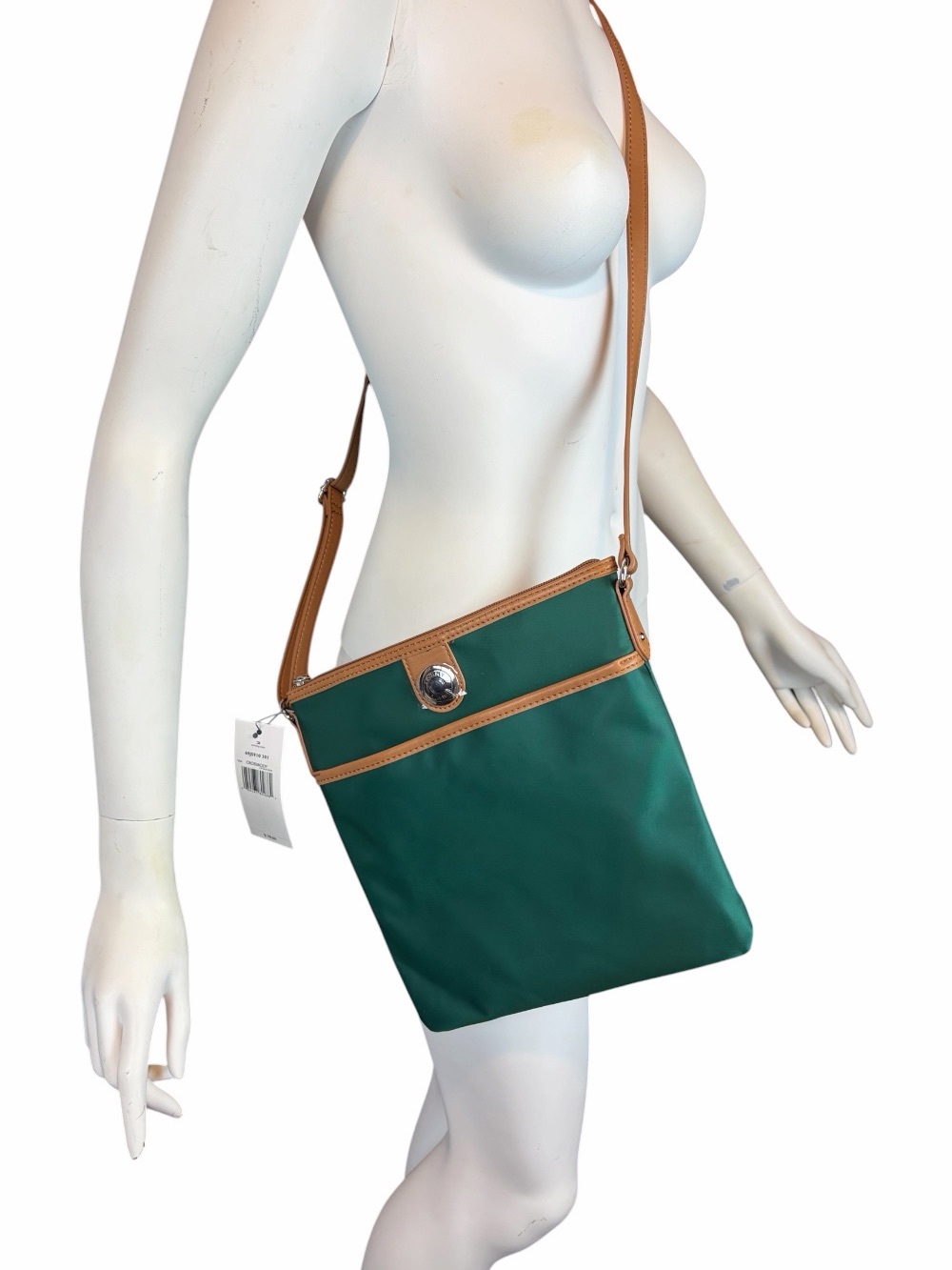 NEW Tommy Hilfiger Nylon Crossbody Bag Green 69J5910 NWT Sleek Zip Outer Pocket